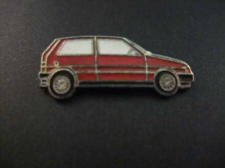 Fiat Uno personenauto compacte klasse rood